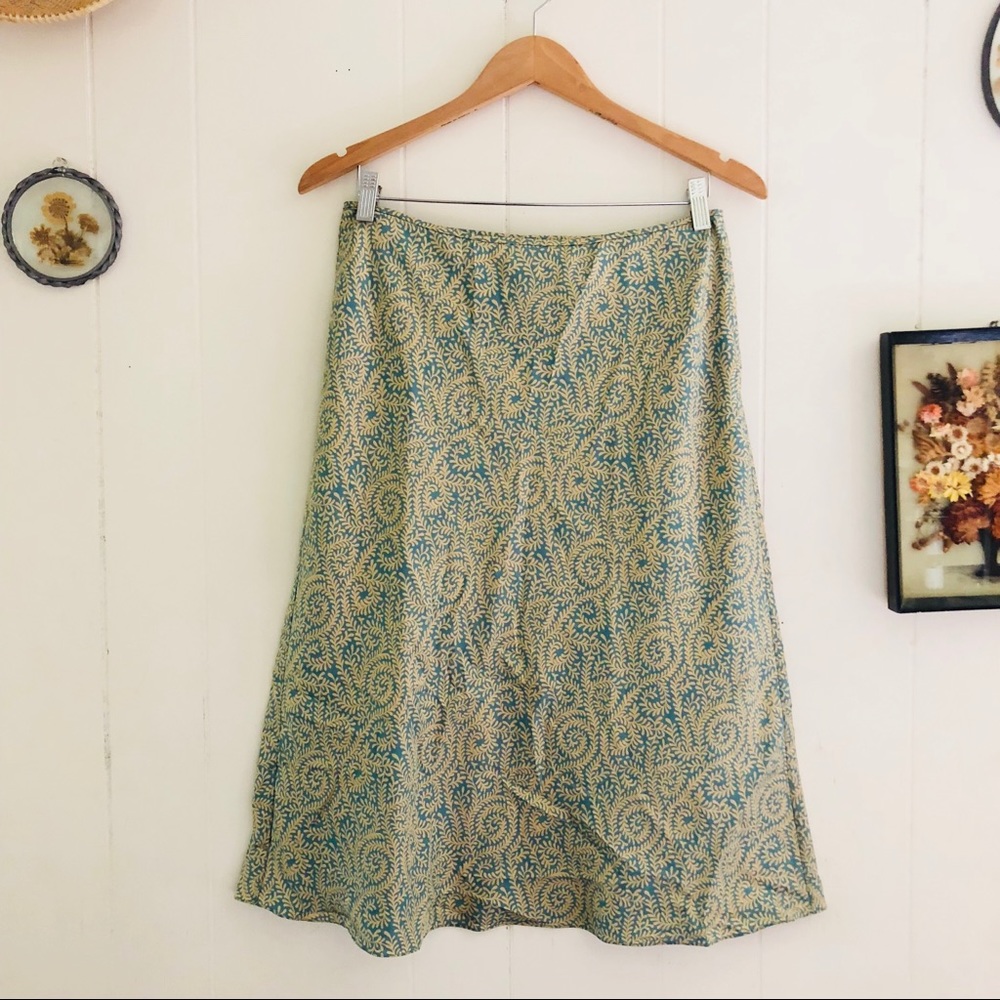 J. Crew • Silk Vine Patterned Skirt